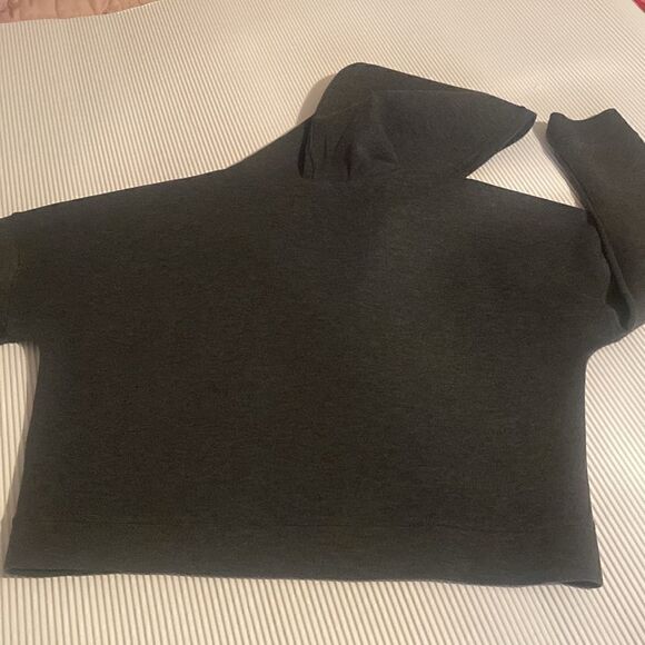 Ladies Hooded GapFit cropped top XL - Picture 7 of 7